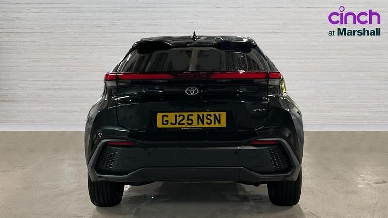 Second-hand Toyota C-HR Design 140 CP (102 kW) 2025 Negru SUV
