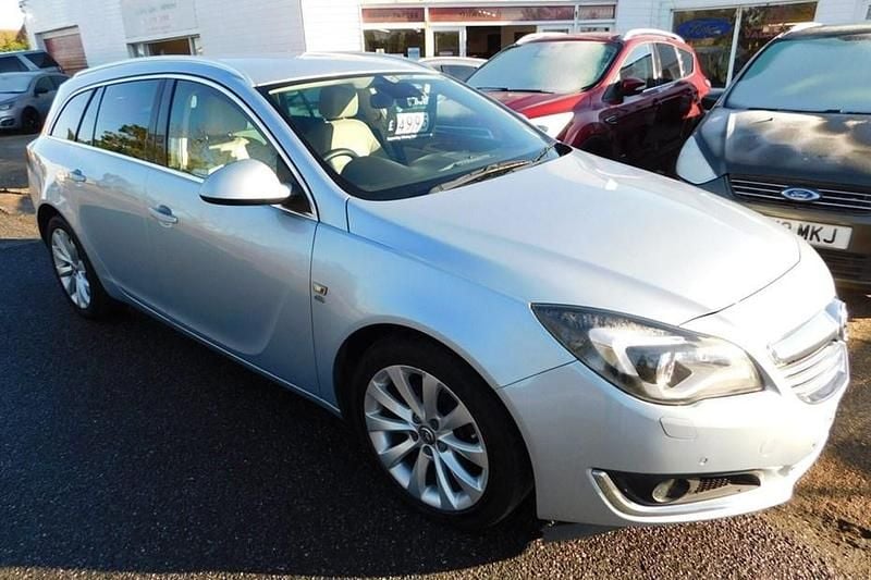 Silver Used 2014 Vauxhall Insignia Elite Estate | £4,995 (Fair price) - Image 1/1