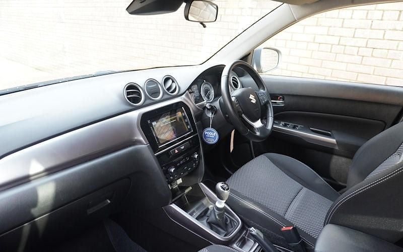 Used Suzuki Vitara SZ-T 129 HP (94 kW) 2024 SUV