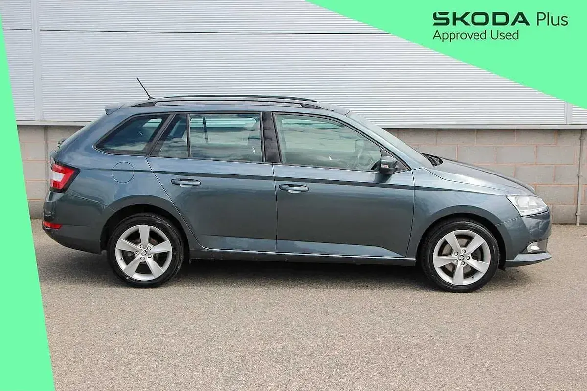 Used Skoda Fabia 81 HP (59 kW) 2019 Quartz grey metallic Hatchback