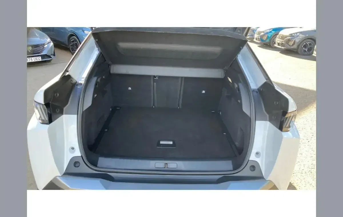 Used Peugeot 3008 Allure 136 HP (100 kW) 2025 White SUV