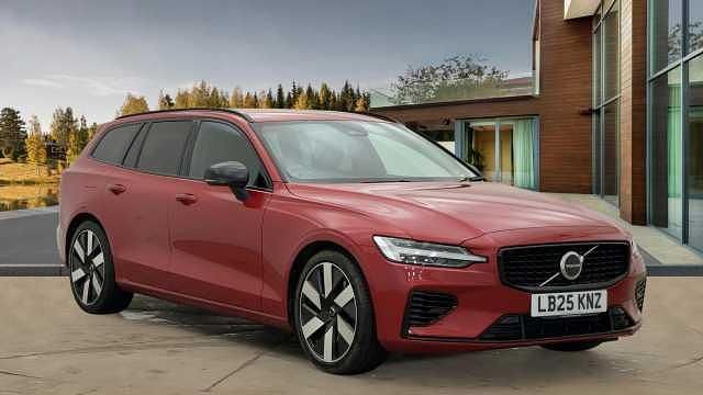 Used 2025 Volvo V60 Plus Estate | £37,495 (Expensive) - Image 1/4
