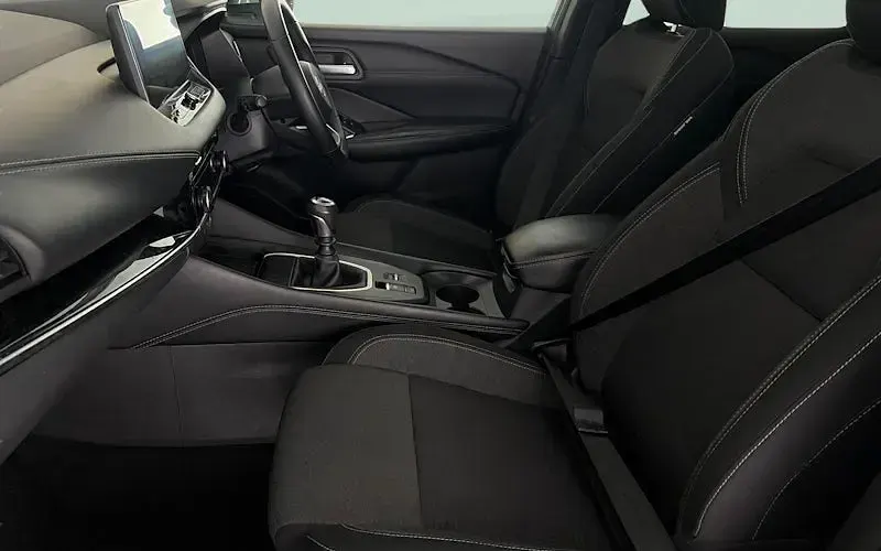 Used Nissan Qashqai N-Connecta 140 HP (102 kW) 2023 Grey SUV