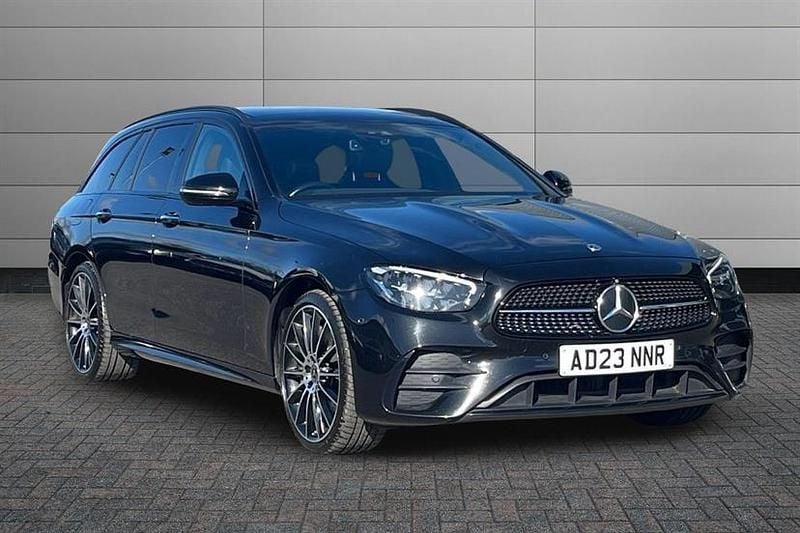 Used Mercedes E400 AMG line 330 HP (242 kW) 2023 Obsidian black Estate