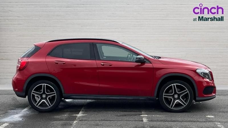 Used Mercedes GLA220 AMG line 177 HP (130 kW) 2016 Red SUV