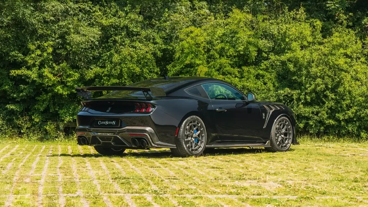 Used Ford Mustang Dark Horse 770 HP (566 kW) 2025 Black Coupe