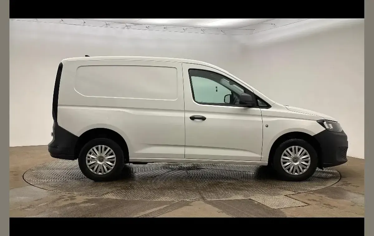 Used VW Caddy Business 101 HP (74 kW) 2024 White MPV