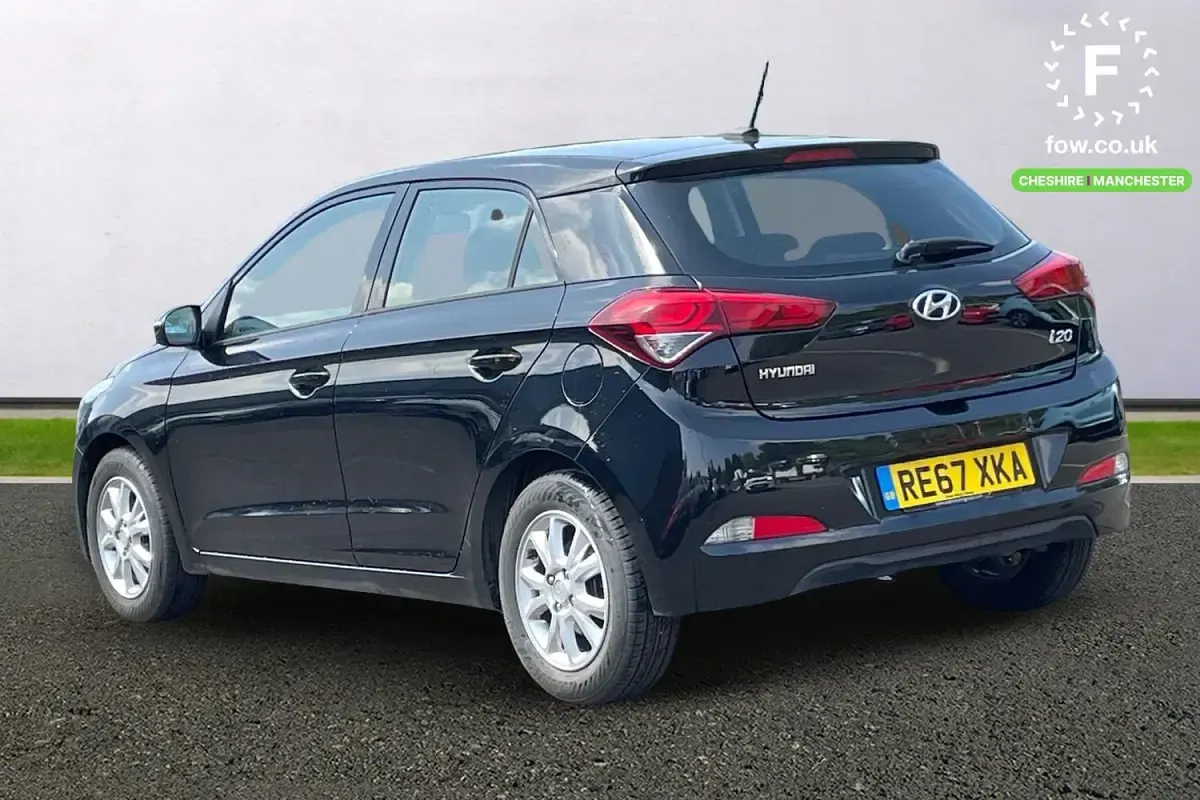 Used Hyundai i20 SE 101 HP (74 kW) 2017 Black Hatchback