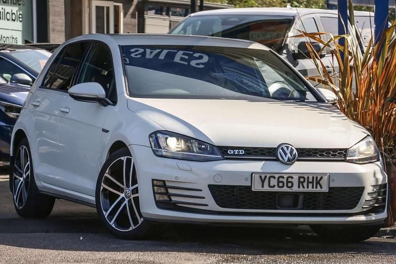 White Used 2016 VW Golf VII GTD Hatchback | £10,991 (Good price) - Image 1/4