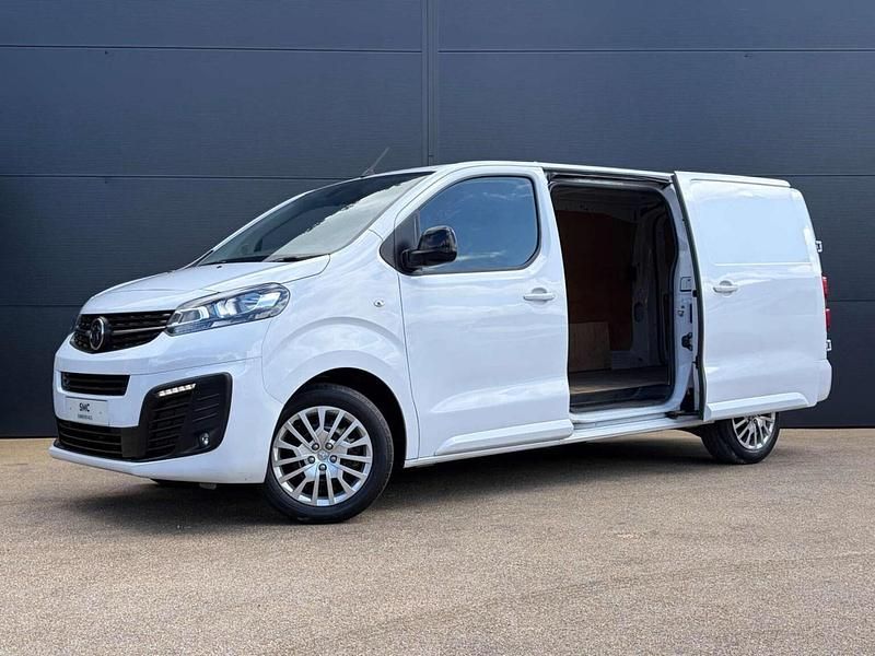 Used Vauxhall Vivaro S 2023 White MPV