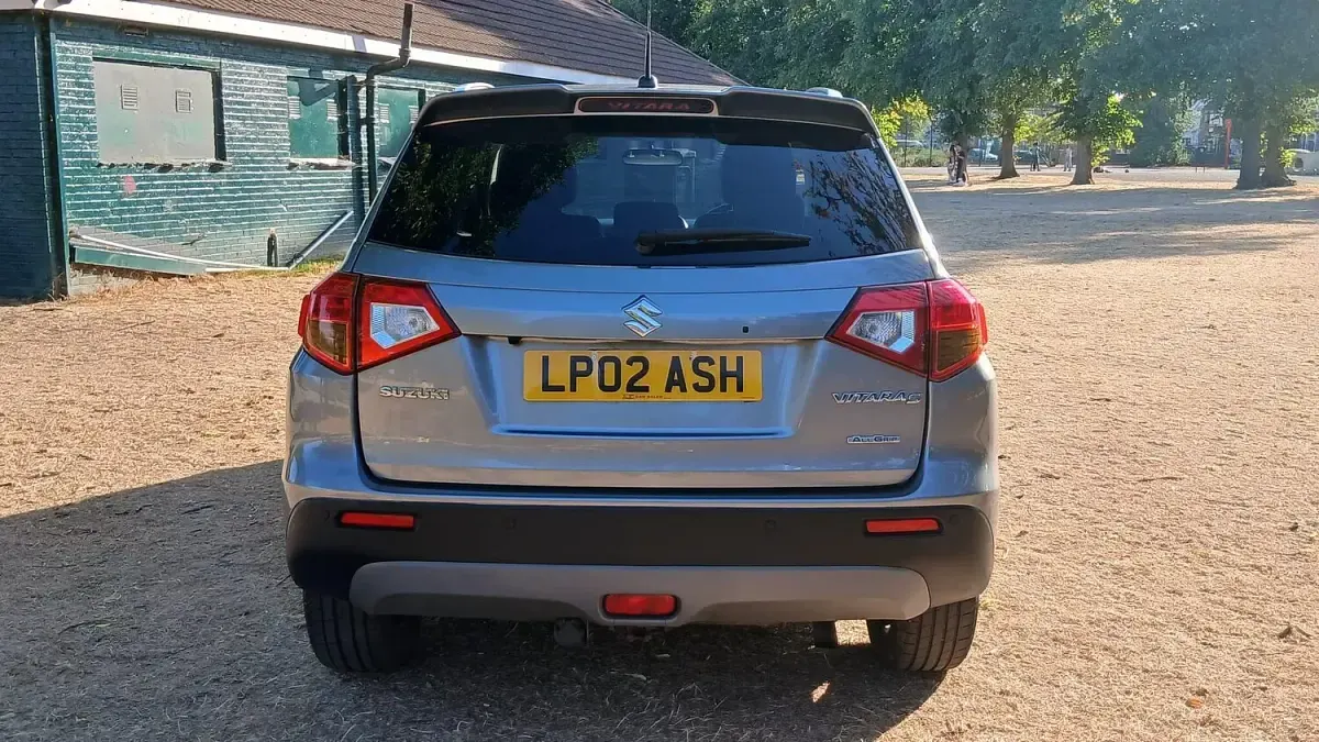 Used Suzuki Vitara 140 HP (102 kW) 2016 Grey SUV