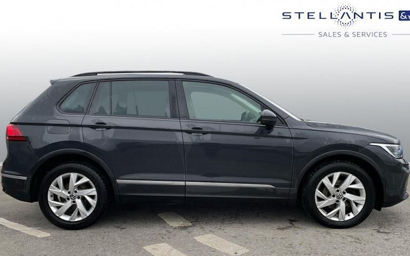 Used VW Tiguan Life 150 HP (110 kW) 2023 SUV