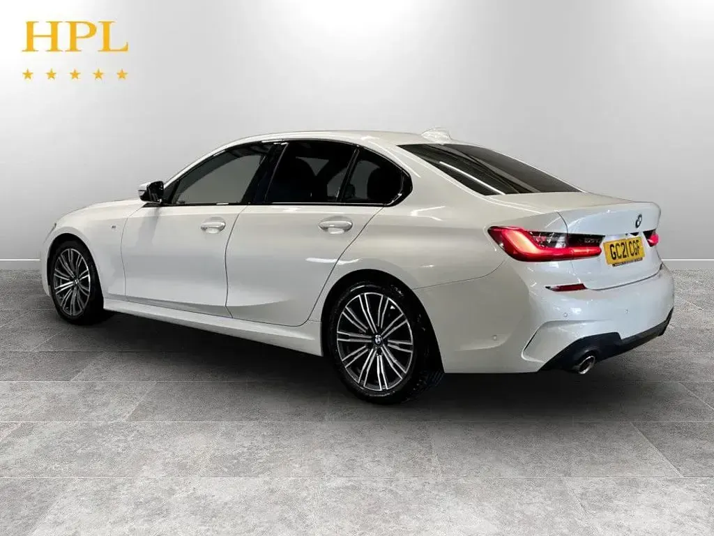 Używany BMW 320 M Sport 190 KM (139 kW) 2021 Biały Sedan/Limuzyna