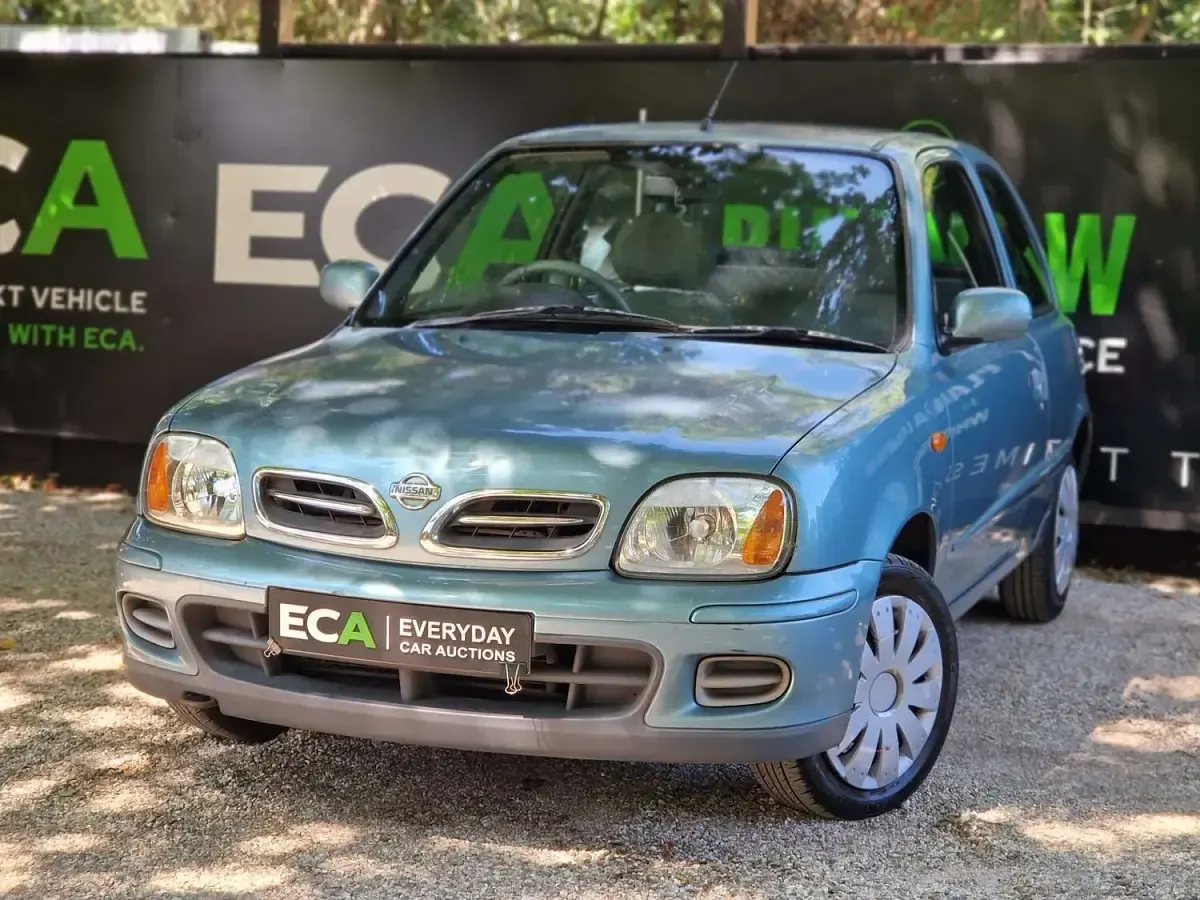 Used Nissan Micra 60 HP (44 kW) 2002 Grey Hatchback