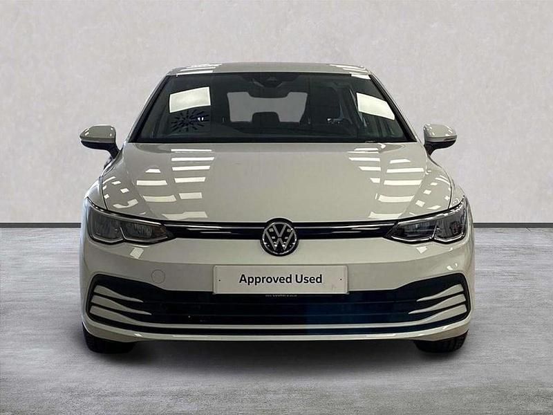 Used VW Golf VIII Life 110 HP (80 kW) 2022 White Hatchback