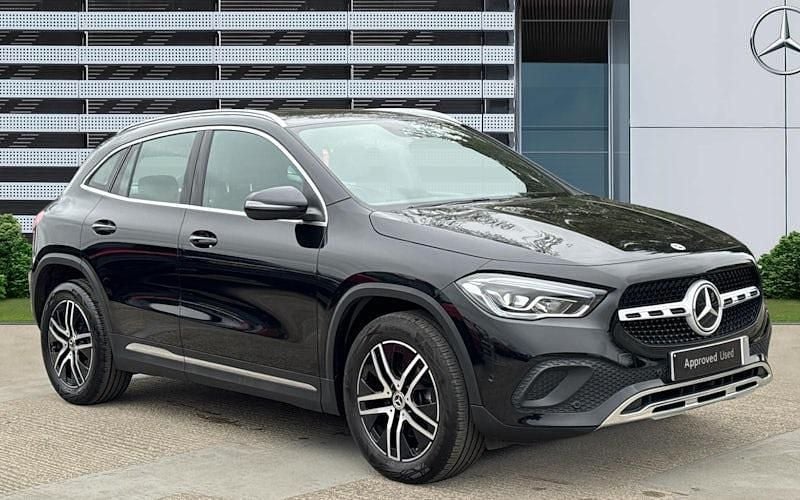 Used Mercedes GLA200 Executive 163 HP (119 kW) 2022 SUV