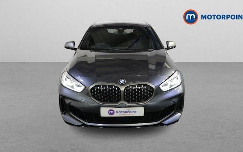 Usado BMW M135 306 HP (225 kW) 2024 Citadino