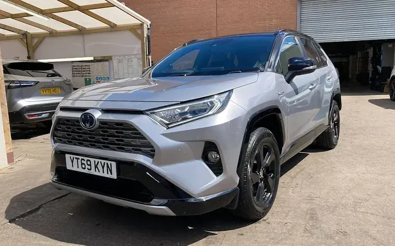 Used Toyota RAV4 Hybrid 218 HP (160 kW) 2023 Black SUV