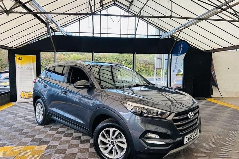Grey Used 2017 Hyundai Tucson SE SUV | £8,695 (Good price) - Image 1/1