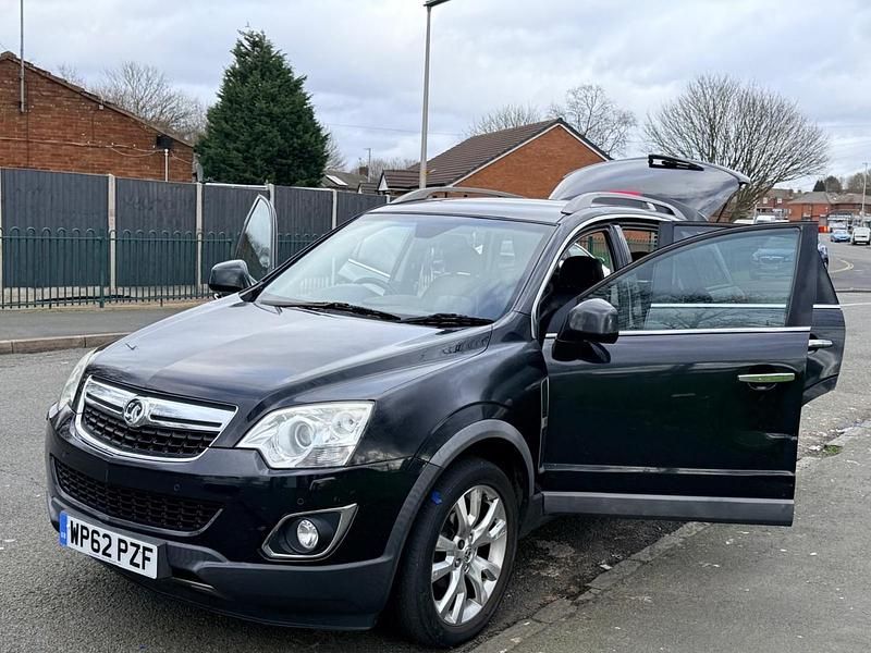 Used Vauxhall Antara 184 HP (135 kW) 2013 Black SUV