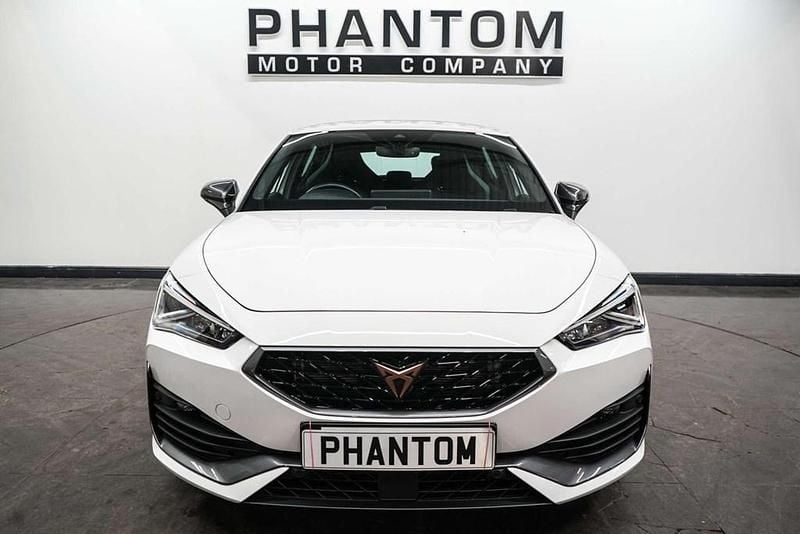 Used Cupra Leon VZ2 310 HP (228 kW) 2023 White Hatchback