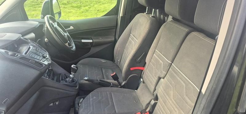 Used Ford Transit Connect Limited 115 HP (84 kW) 2015 Black MPV