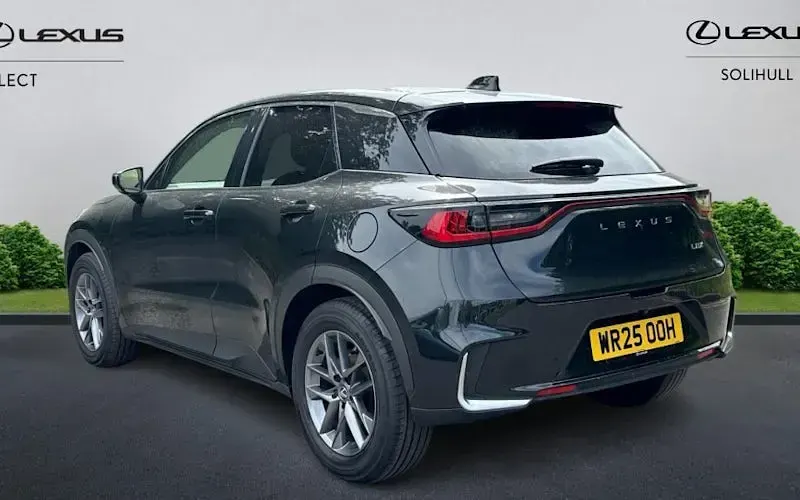 Used Lexus LBX 136 HP (100 kW) 2025 Black SUV