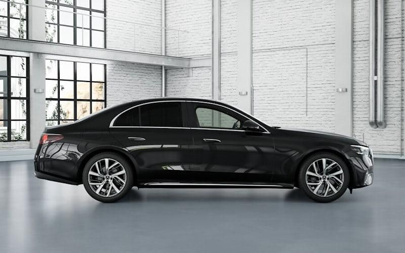 New Mercedes E220 Premium 197 HP (144 kW) 2025 Sedan
