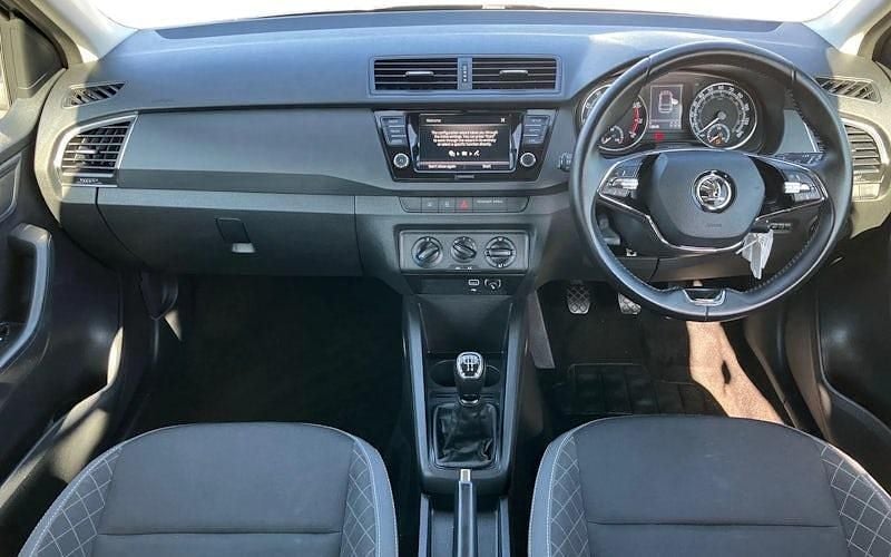 Używany Skoda Fabia SE 95 KM (69 kW) 2021 Szary Kombi