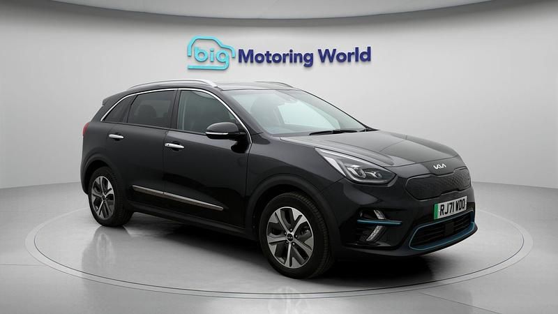 Used 2022 Kia e-Niro SUV | £16,800 (Fair price) - Image 1/4