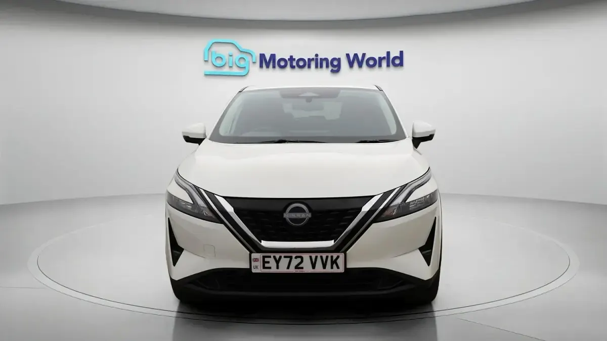 Used Nissan Qashqai N-Connecta 190 HP (139 kW) 2022 White SUV