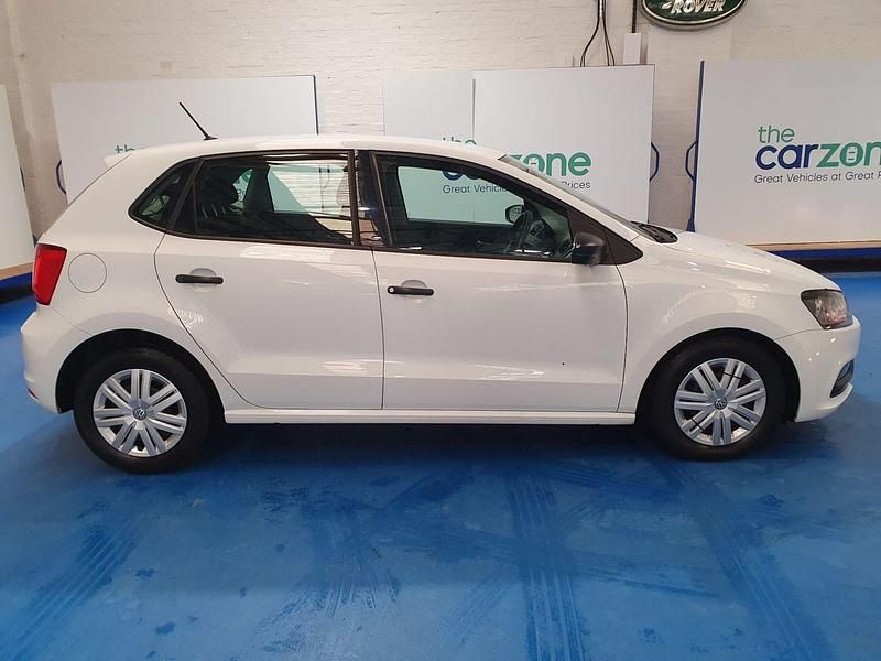 Used VW Polo S 2017 White Hatchback
