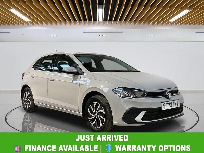 Begagnad VW Polo S 95 HK (69 kW) 2023 Grå Halvkombi