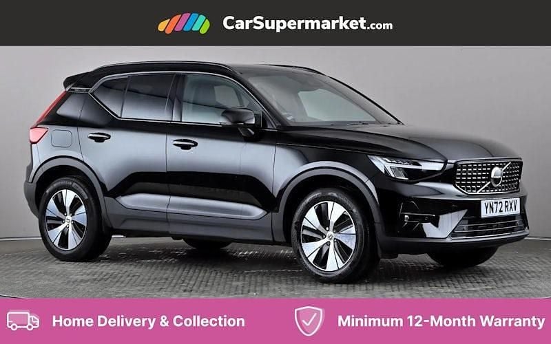 Used 2024 Volvo XC40 Plus SUV | £24,197 (Good price) - Image 1/4
