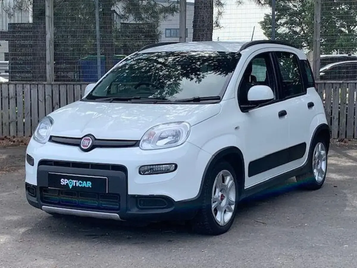 Used Fiat Panda City Life 70 HP (51 kW) 2023 White Hatchback