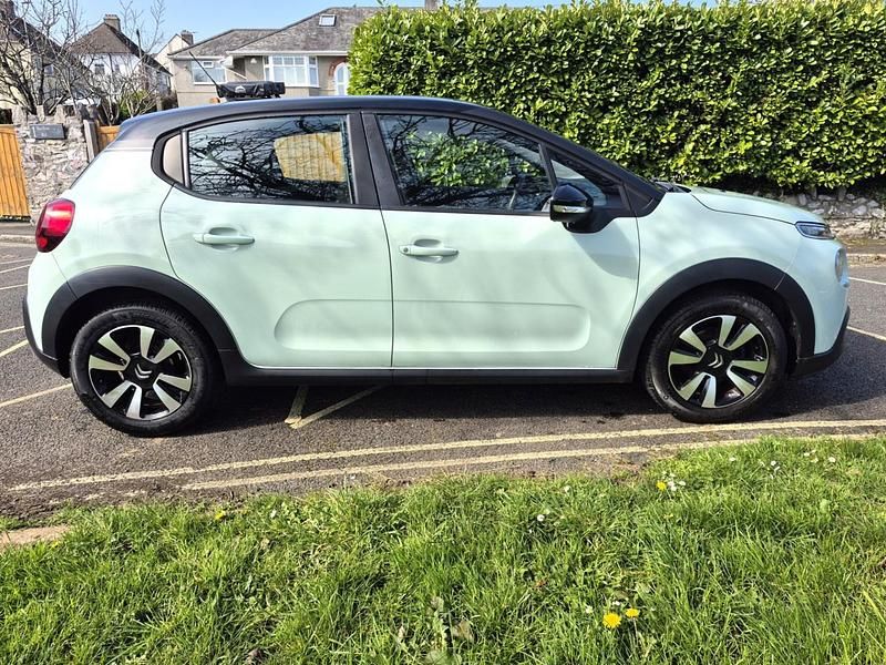 Used Citroën C3 Feel 2018 Green Hatchback