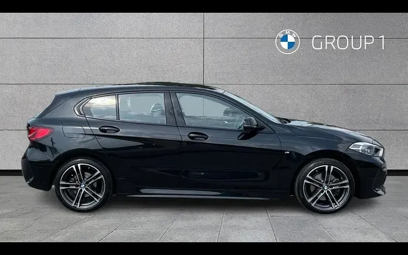 Used BMW 118 M Sport 136 HP (100 kW) 2023 Black Hatchback