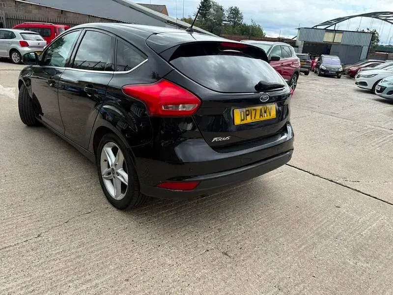 Used Ford Focus Zetec 2017 Black Hatchback