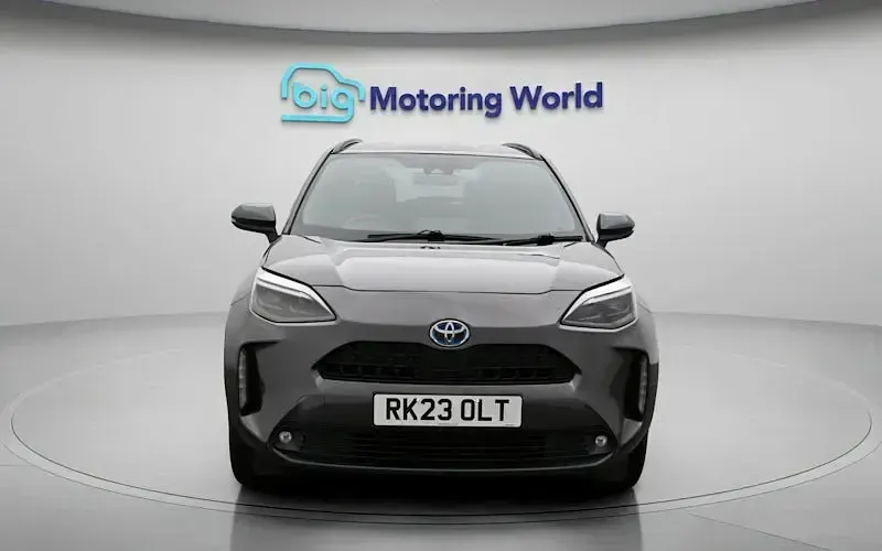 Used Toyota Yaris Hybrid Design 116 HP (85 kW) 2026 Estate