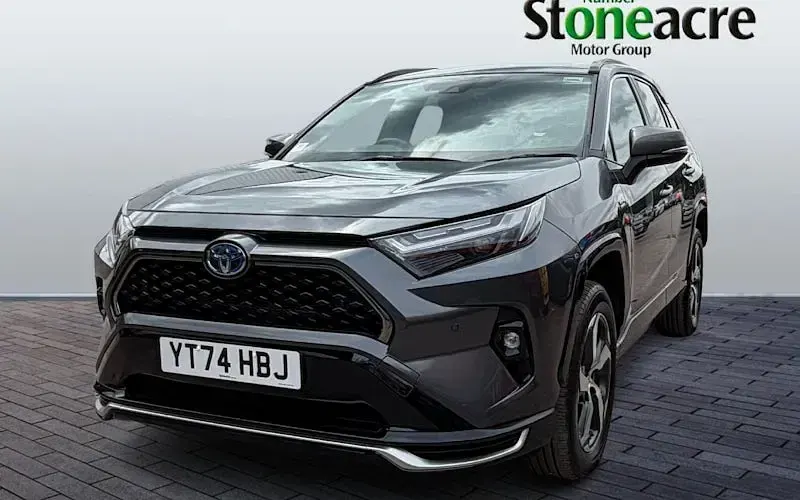 Used Toyota RAV4 Design 306 HP (225 kW) 2026 SUV