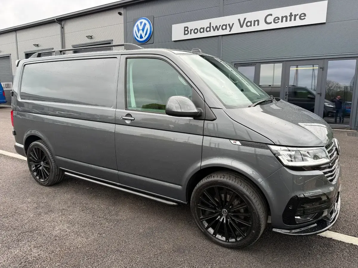 Used VW Transporter Highline 2023 Grey Van