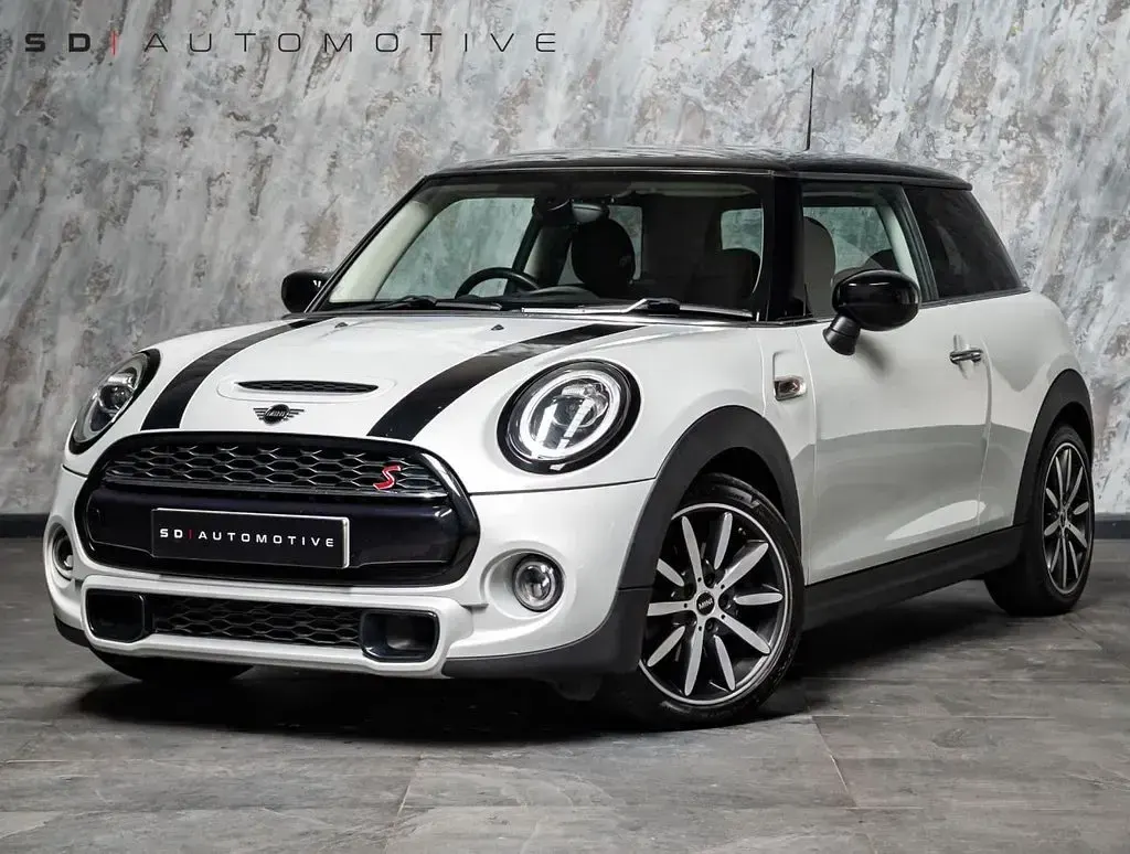 Used Mini Cooper S Exclusive 192 HP (141 kW) 2020 Silver Hatchback