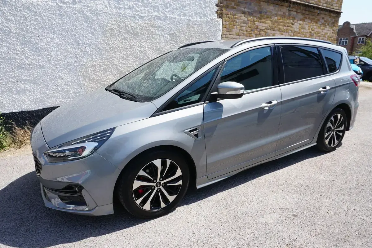 Used Ford S-MAX ST-Line 2020 Silver MPV
