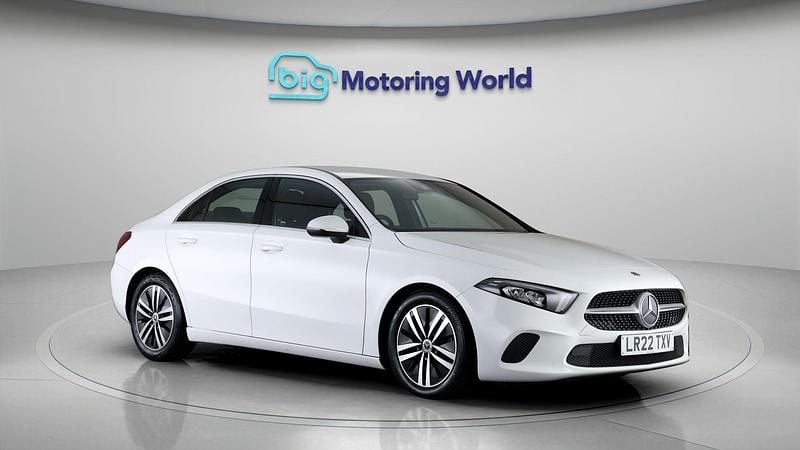 Used Mercedes A180 116 HP (85 kW) 2021 White Sedan