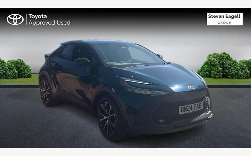 Used 2025 Toyota C-HR Design SUV | £25,527 (Fair price) - Image 1/4