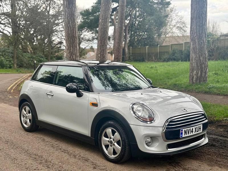 Used Mini Cooper D Hatch 2014 Silver Hatchback