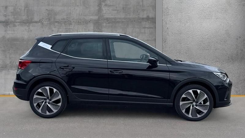 New Seat Arona FR Sport 115 HP (84 kW) 2025 Black SUV