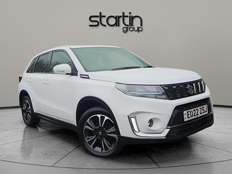 Used 2022 Suzuki Vitara SZ5 SUV | £15,799 (Fair price) - Image 1/2