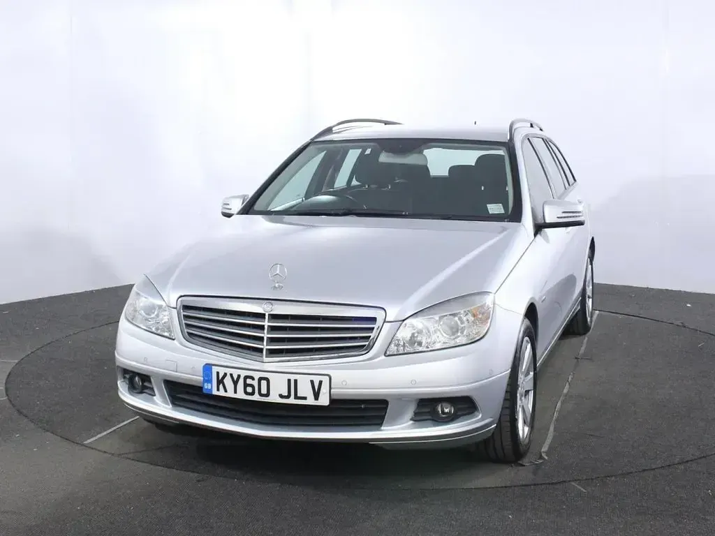 Used Mercedes C220 SE 170 HP (125 kW) 2010 Silver Estate