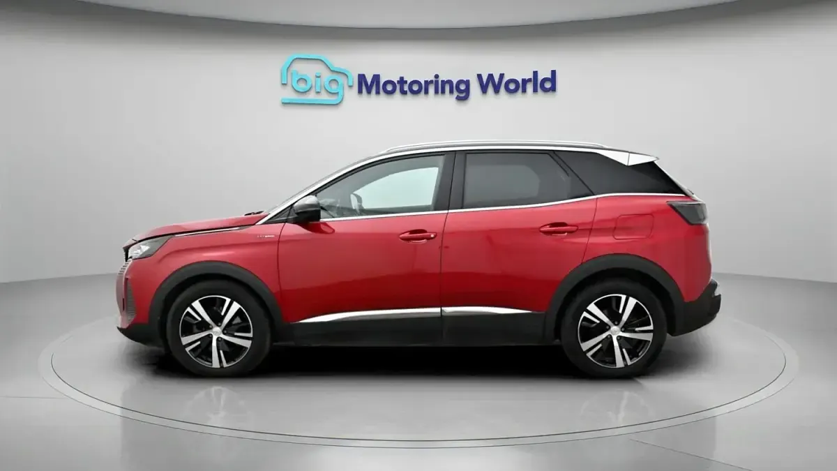 Używany Peugeot 3008 GT 300 KM (220 kW) 2021 Czerwony SUV